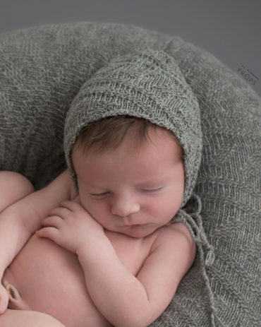 newborn-photography-prop-hat-pixie-boy-textured-europe