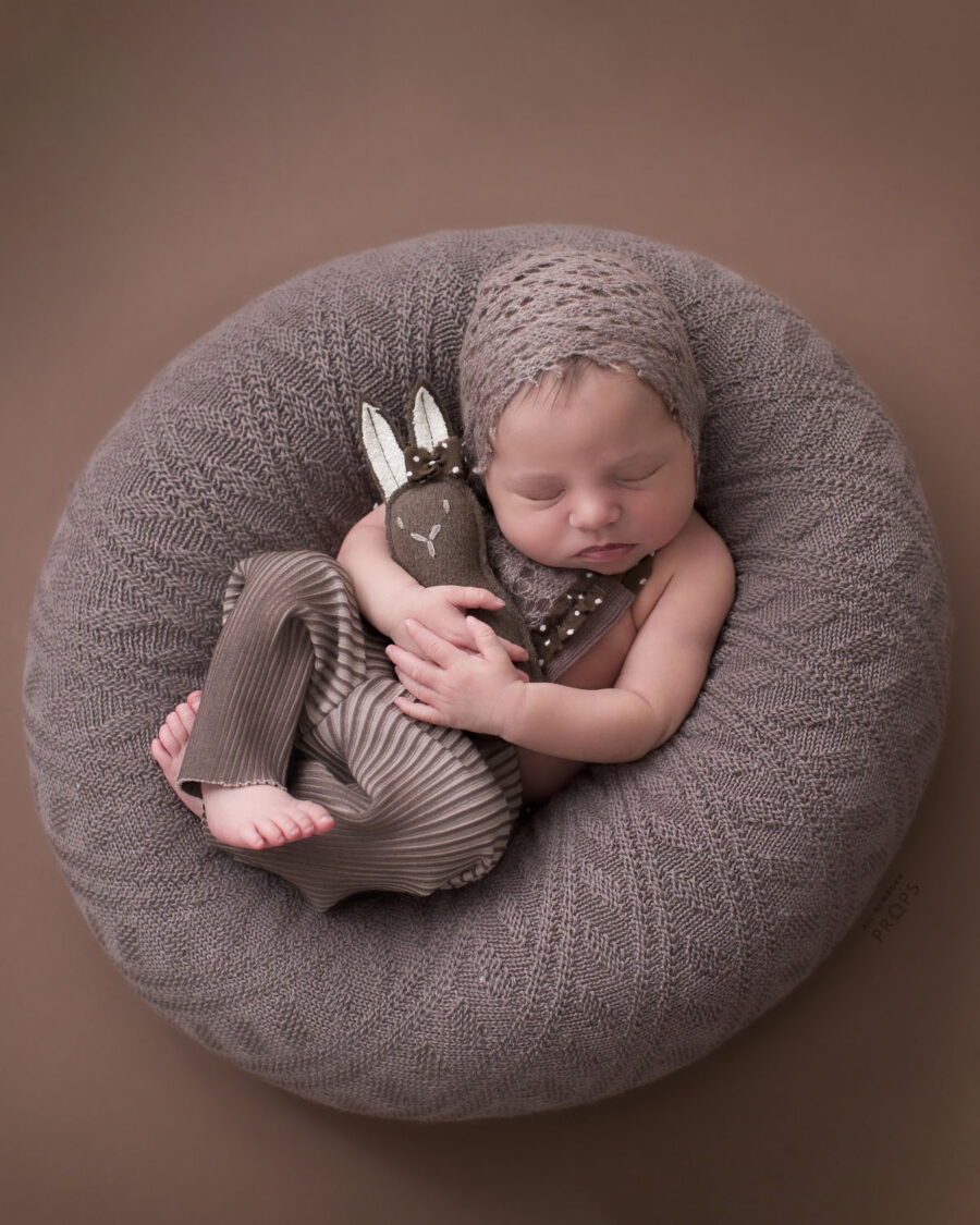 newborn-picture-outfits-overalls-bonnet-set-natural-neutral-brown-girl-photo-props-eu