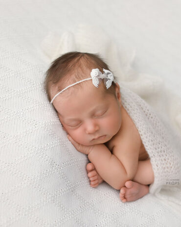 newborn-photography-bow-headband-props-girl-minimal-organic-white-eu