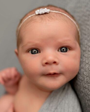 headband-tieback-infant-girl-photography-newborn-prop-shop