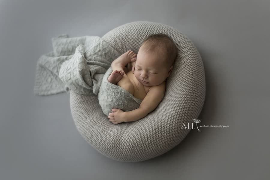-create-a-nest-posing-ring-cushion-pillow-knitted-wrap-all-newborn-props-photo-photography-prop-grey