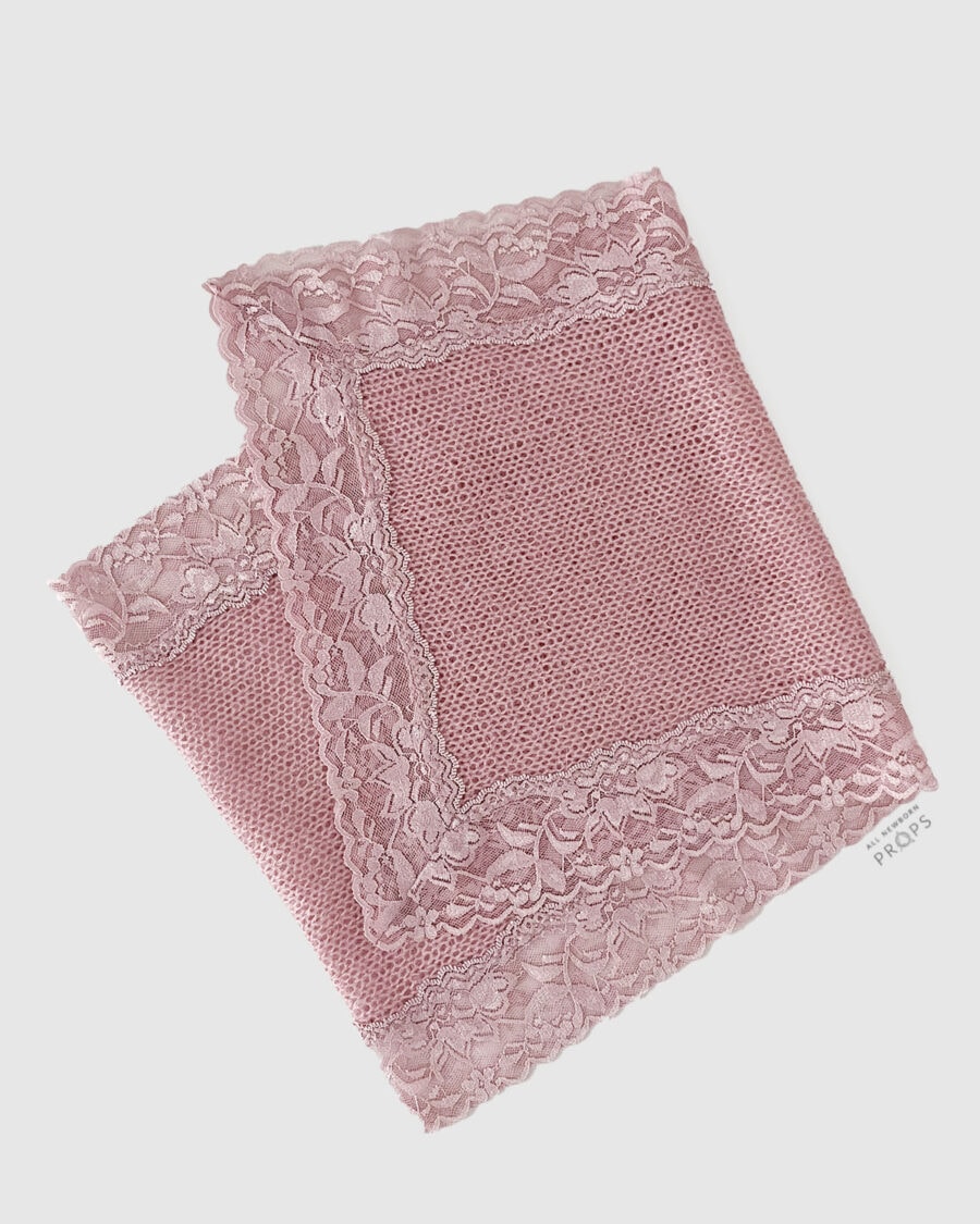 baby-wraps-for-newborn-girl-photo-session-dusty-pink-europe