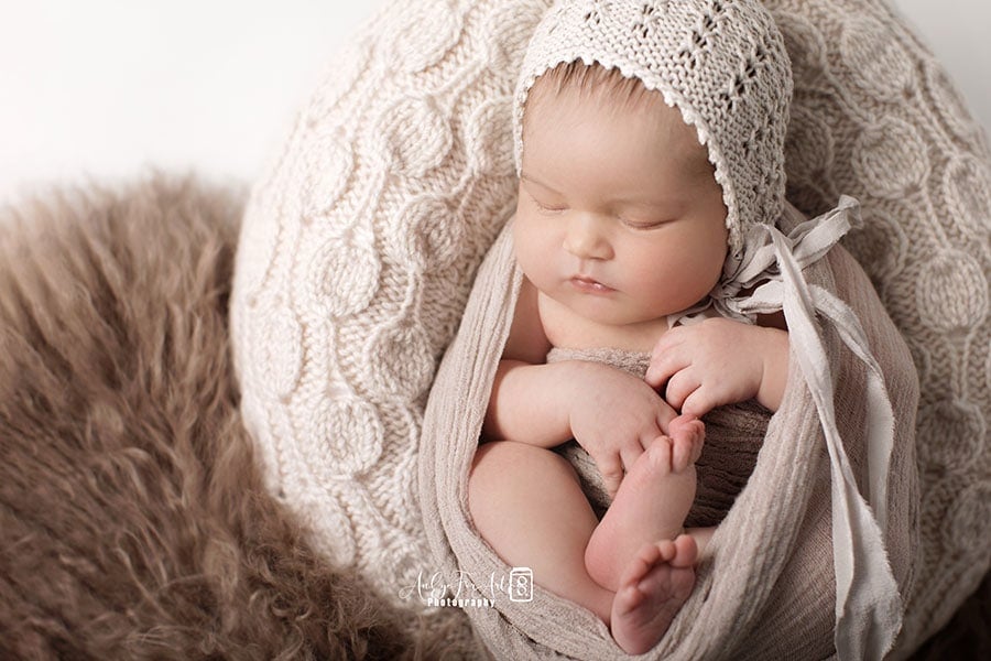 baby-bean-bag-poser-create-a-nest-newborn-photography-props-girl-europe
