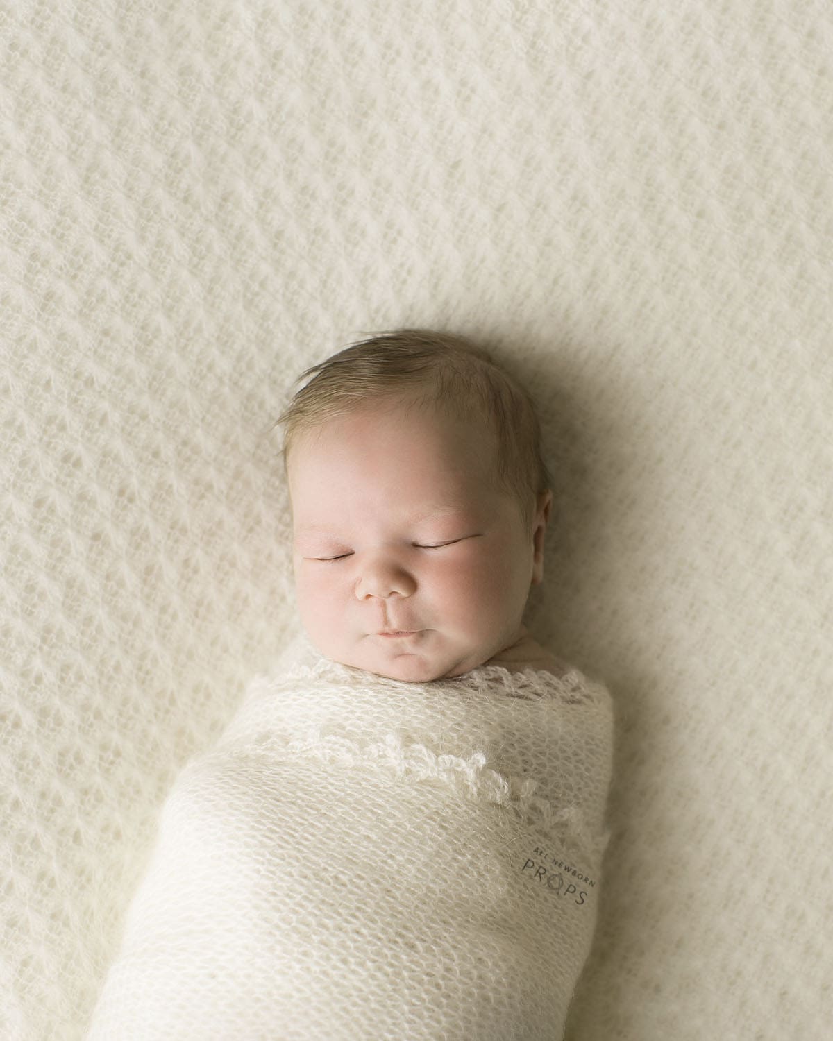 newborn-baby-wraps-girl-white-organic-vintage-newbornprops-eu
