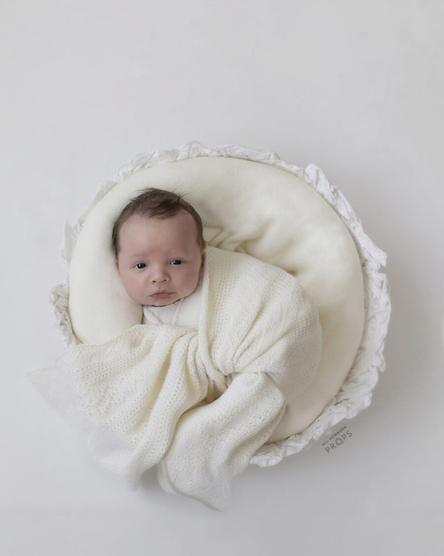 newborn-photo-props-boy-wrap-swaddle-white-vintage-europe