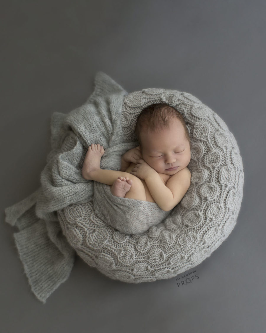 newborn-posing-pillow-boy-ring-cushion-beanbag-alternative-photography-props-grey-eu