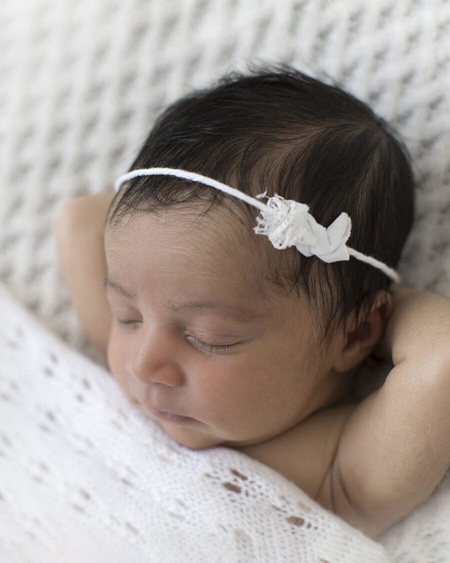 white-lace-baby-headband-newbornprops-eu