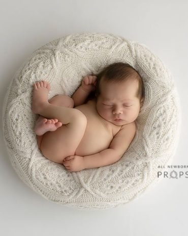 baby-nest-poser-white-newborn-photography-props-europe