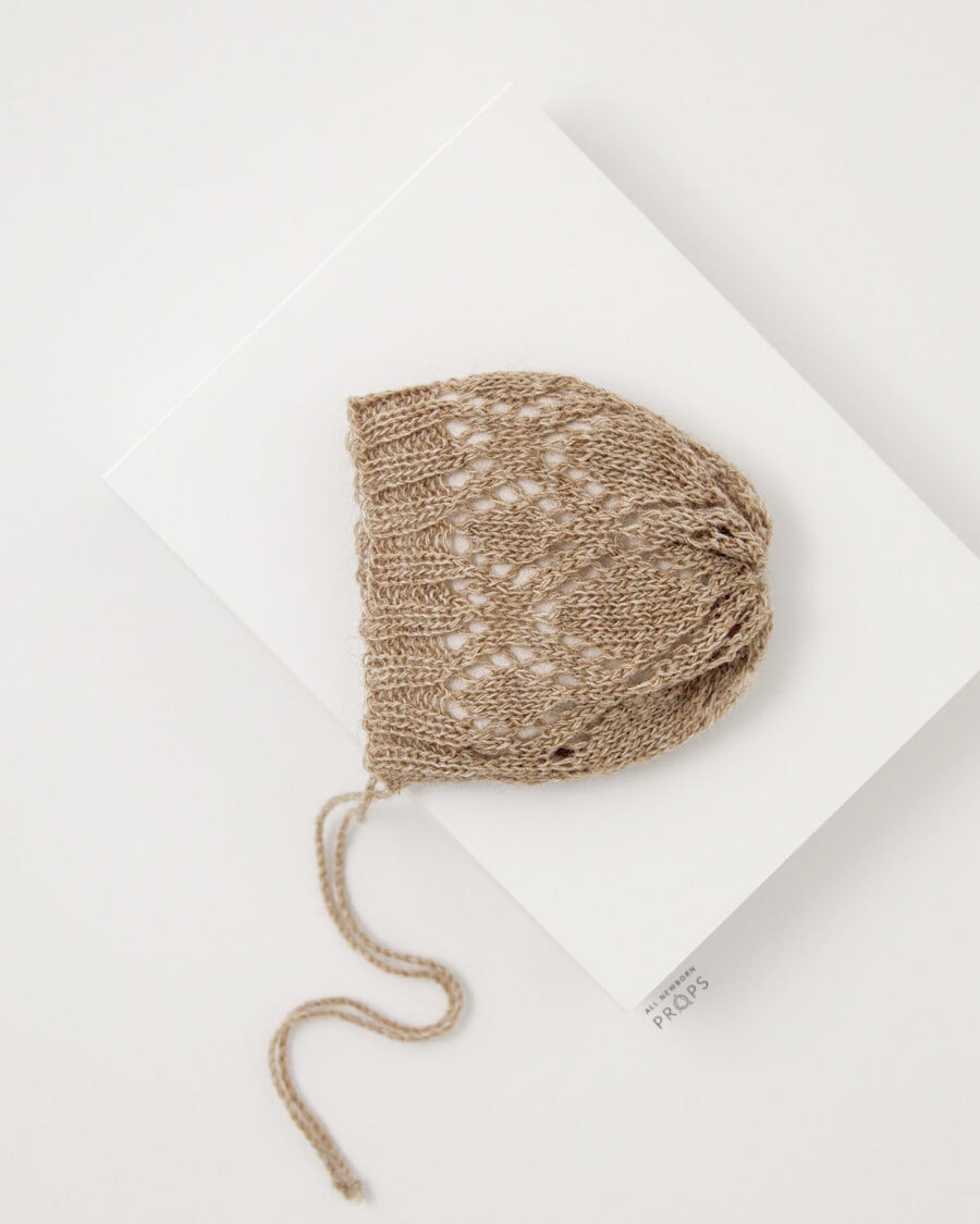 newborn-hat-for-photoshoot-props-boy-natural-knitted-textured-europe