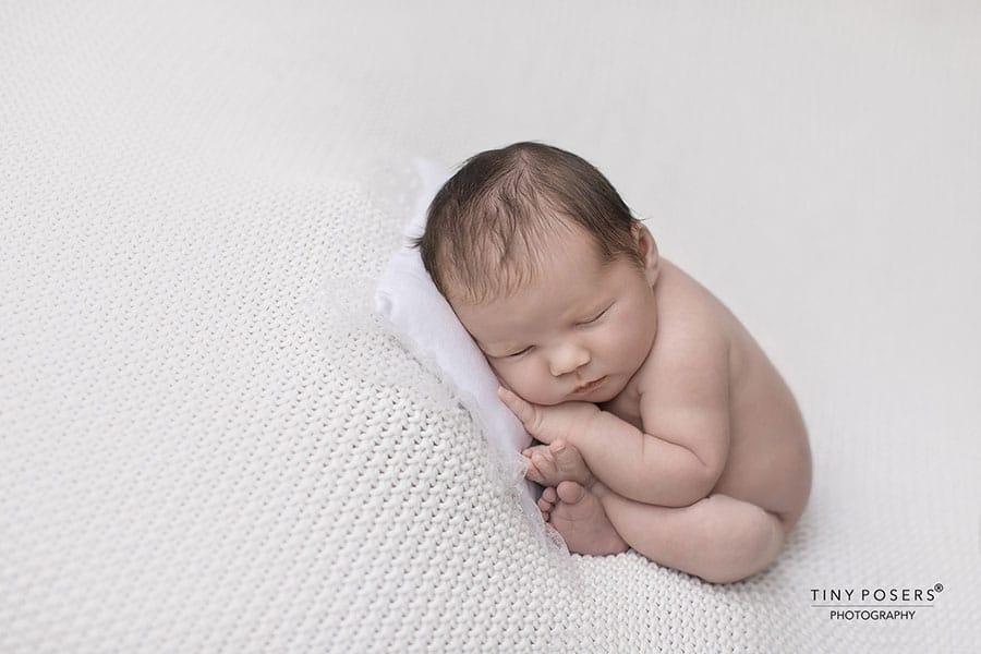Newborn Photography Posing Workflow White Girl Photoshoot EU