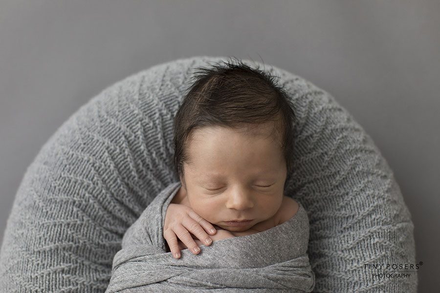 Baby Poser for Photography - 'Create-a-Nest'™ Fletcher grey perfect posie eu