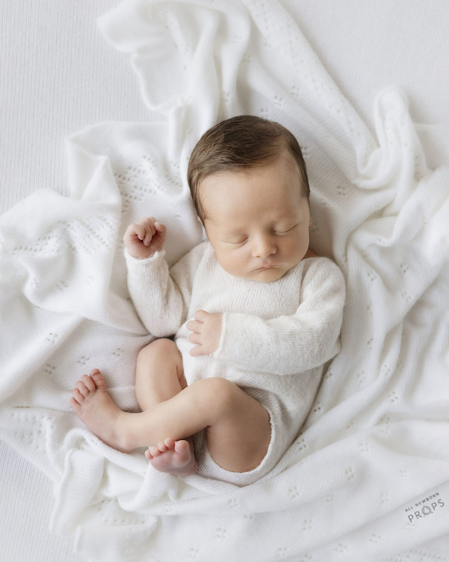 newborn-photo-outfit-knitted-romper-boy-girl-white-body-photography-props-europe