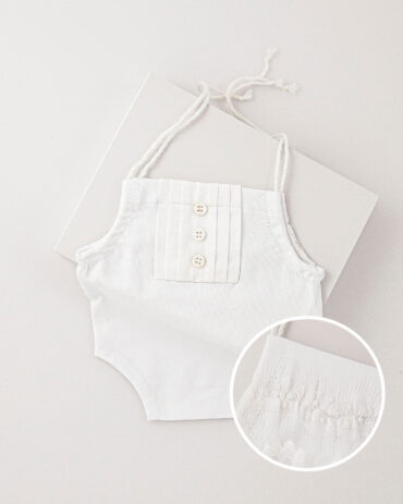 newborn-outfits-photography-props-boy-girl-romper-white-europe