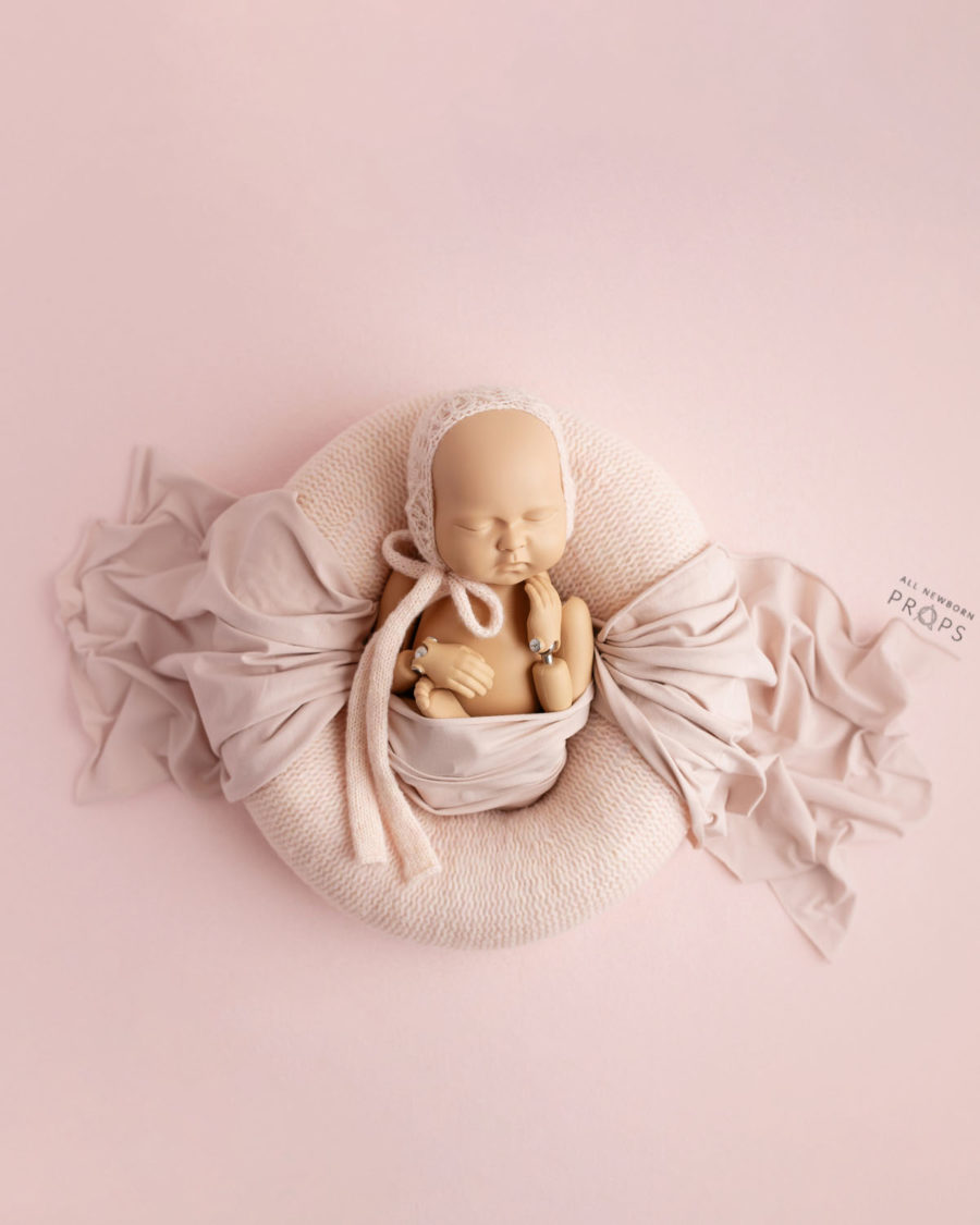 baby-girl-photography-props-set-poser-wrap-bonnet-europe