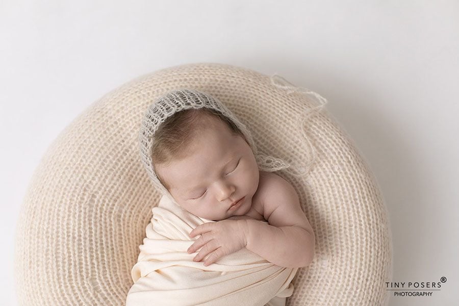 Newborn Photography Poser - 'Create-a-Nest'™ Donna newbornprops uk