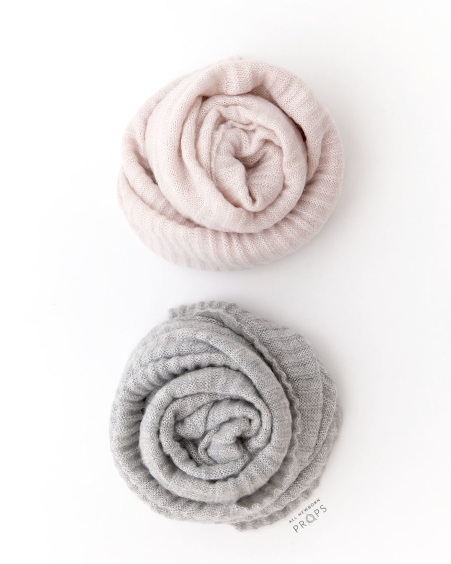 newborn-stretch-wrap-boy-girl-grey-pink-europe-1