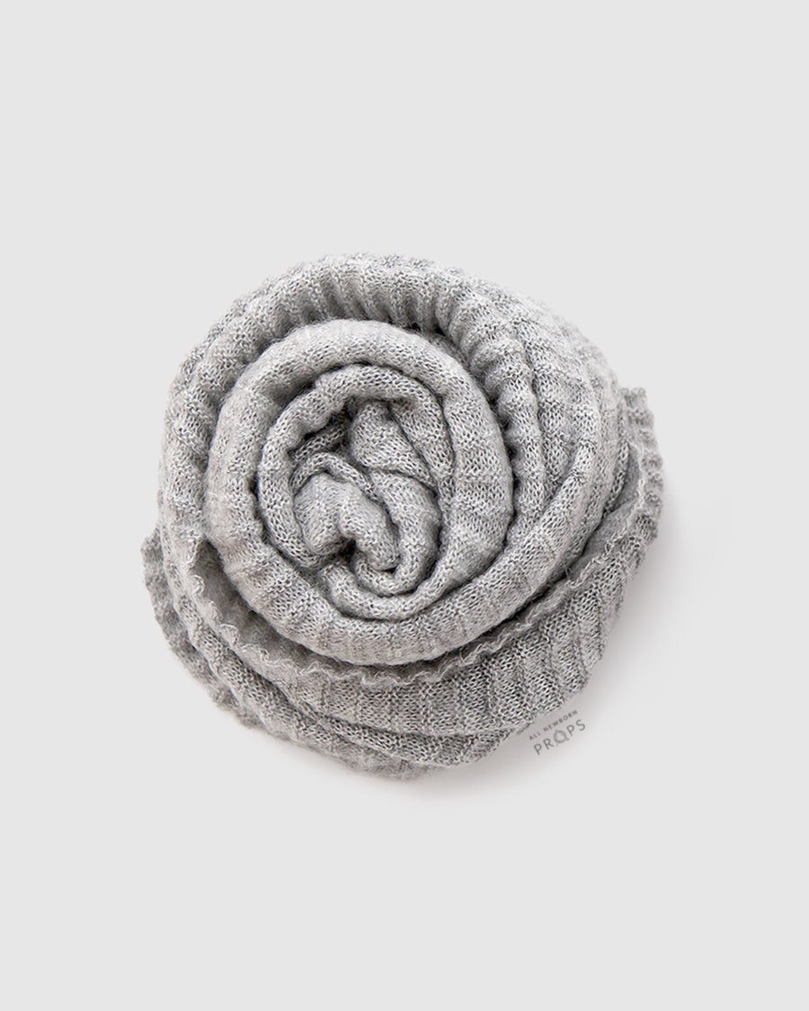 newborn-stretch-wrap-girl-boy-grey-knitted-textured-baby-props-europe
