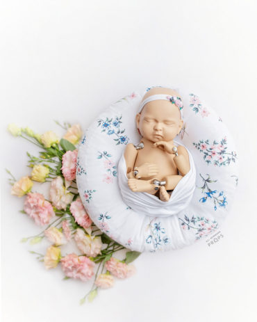 newborn-posing-ring-poser-create-a-nest-photography-props-europe