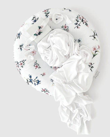 photo-prop-newborn-girl-set-posing-pillow-wrap-tie-back-headband-white-floral-europe
