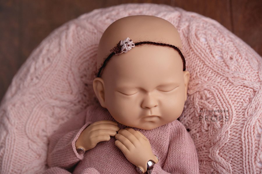 Newborn Photoshoot Outfits for girl - Knitted Romper Bobbee photography props for sale europe