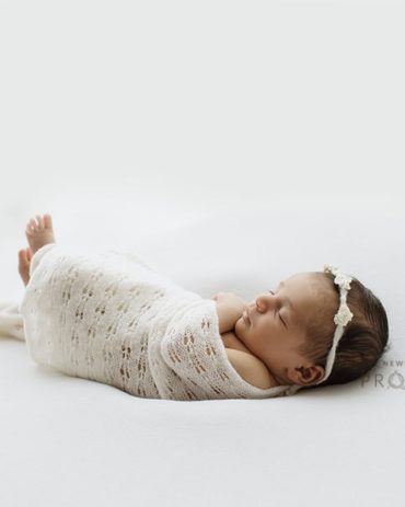 newborn-headband-photo-prop-tieback-white-flower-europe