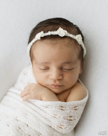 newborn-headband-photo-prop-tieback-white-flower-girl-eu
