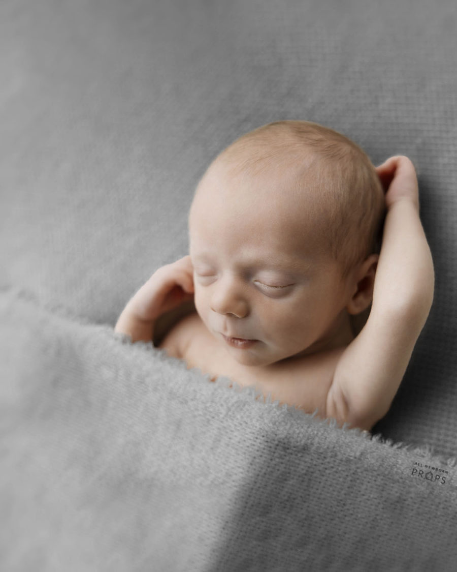textured-blankets-for-newborn-photography-boy-Beanbag-decken-europe-grey