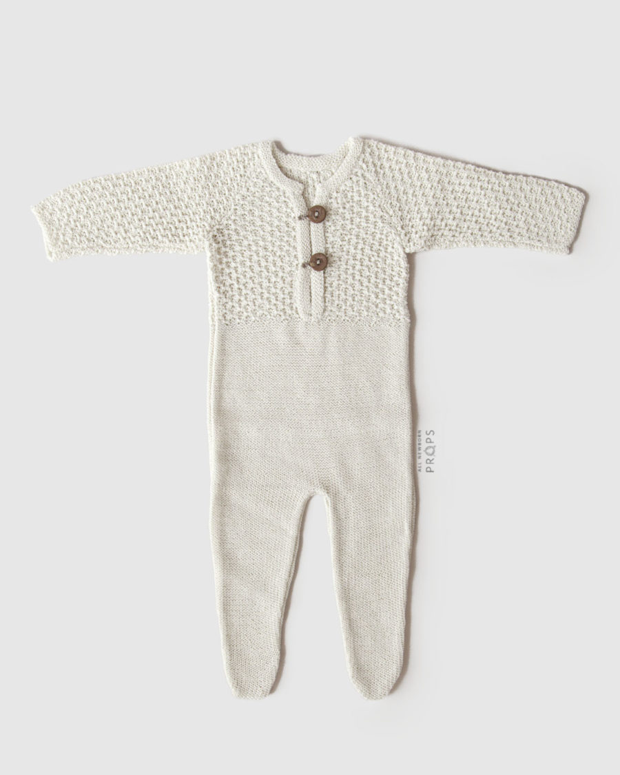 Newborn-Photography-Outfits-Knitted-boy-one-piece-props-white-cream-neutral-europe