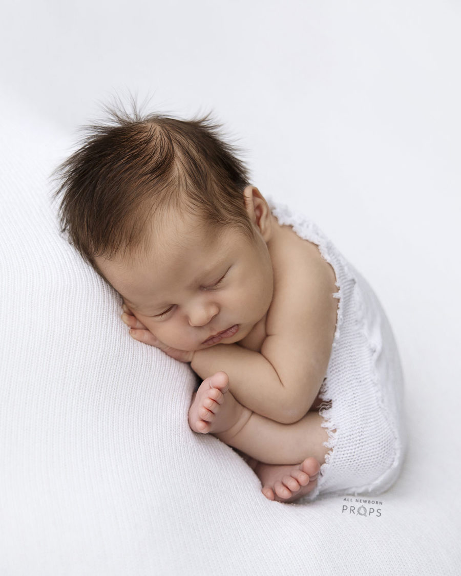 newborn-photo-wrap-strech-knitted-white-backdrop-photography-props-europe-wickeltücher