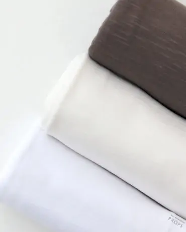Newborn-Photo-Prop-Wrap-jersey-white-cream-brown-europe