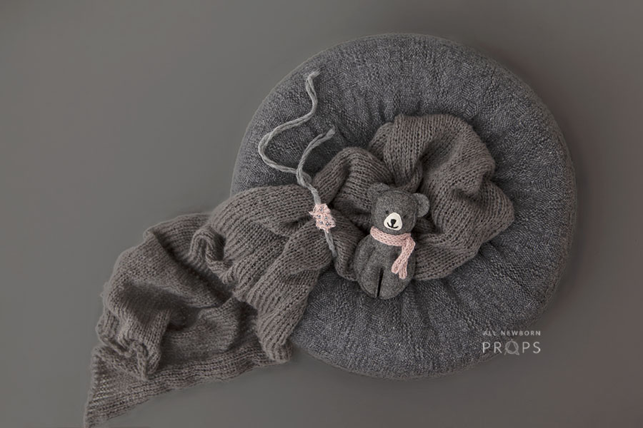 baby-girl-bundle-newborn-beanbag-poser-and-swaddle-headband-teddy-grey-europe
