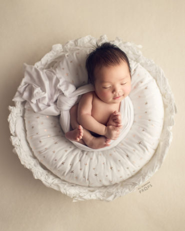 posing-ring-newborn-prop-photography-boy-girl-boy-white-props-basket-bowl-eu