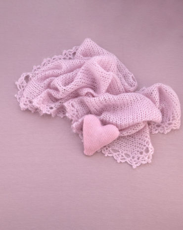 Newborn-Girl-Photo-Props-beanbag-fabric-wrap-heart-toy-pink-europe