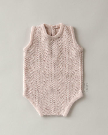 newborn-picture-outfits-vest-bodysuits-girl-europe-pink-blush-Accessoire-für-das-Babyposing