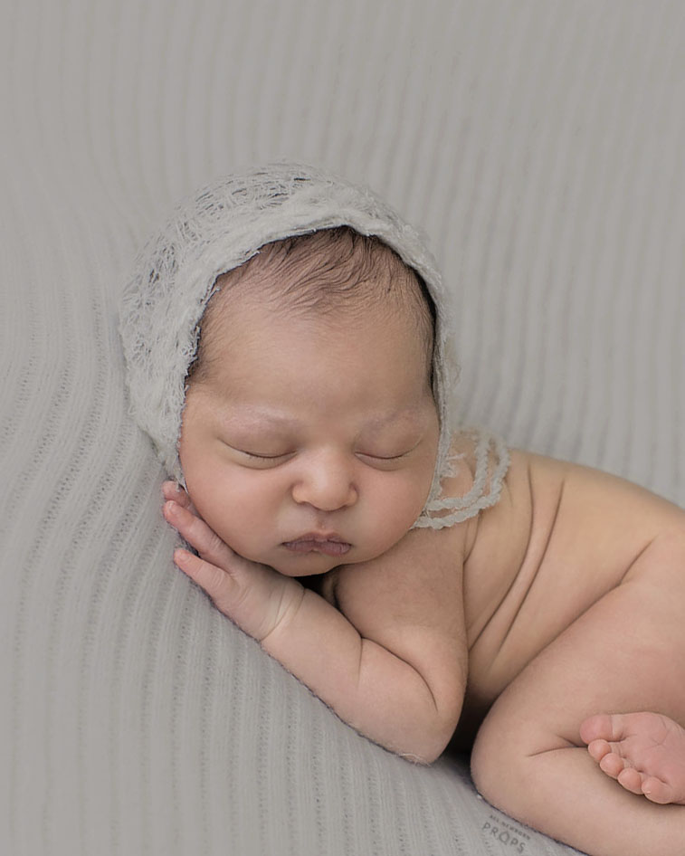 newborn-photography-bonnet-boy-props-gray-vintage-Häubchen-eu