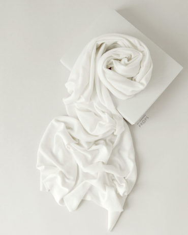 baby-wraps-for-pictures-zephyr-newborn-photography-props-white-boy-europe