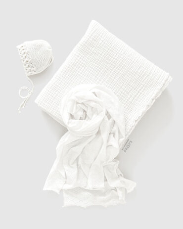 Newborn-Baby-Prop-Matching-Set-white-photography-blanket-wrap-bonnet-boy-europe