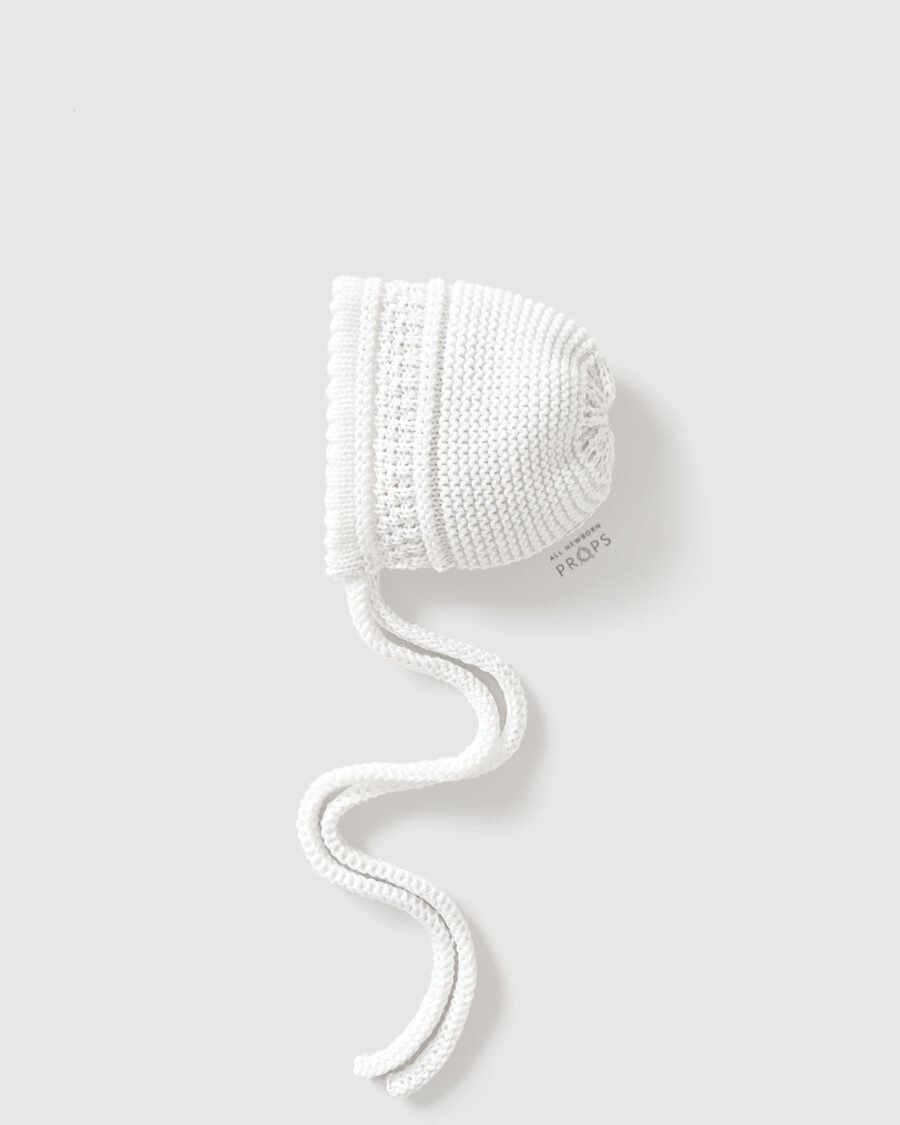 Newborn-Knitted-Bonnet-for-Photography-boy-white-vintage-props-europe