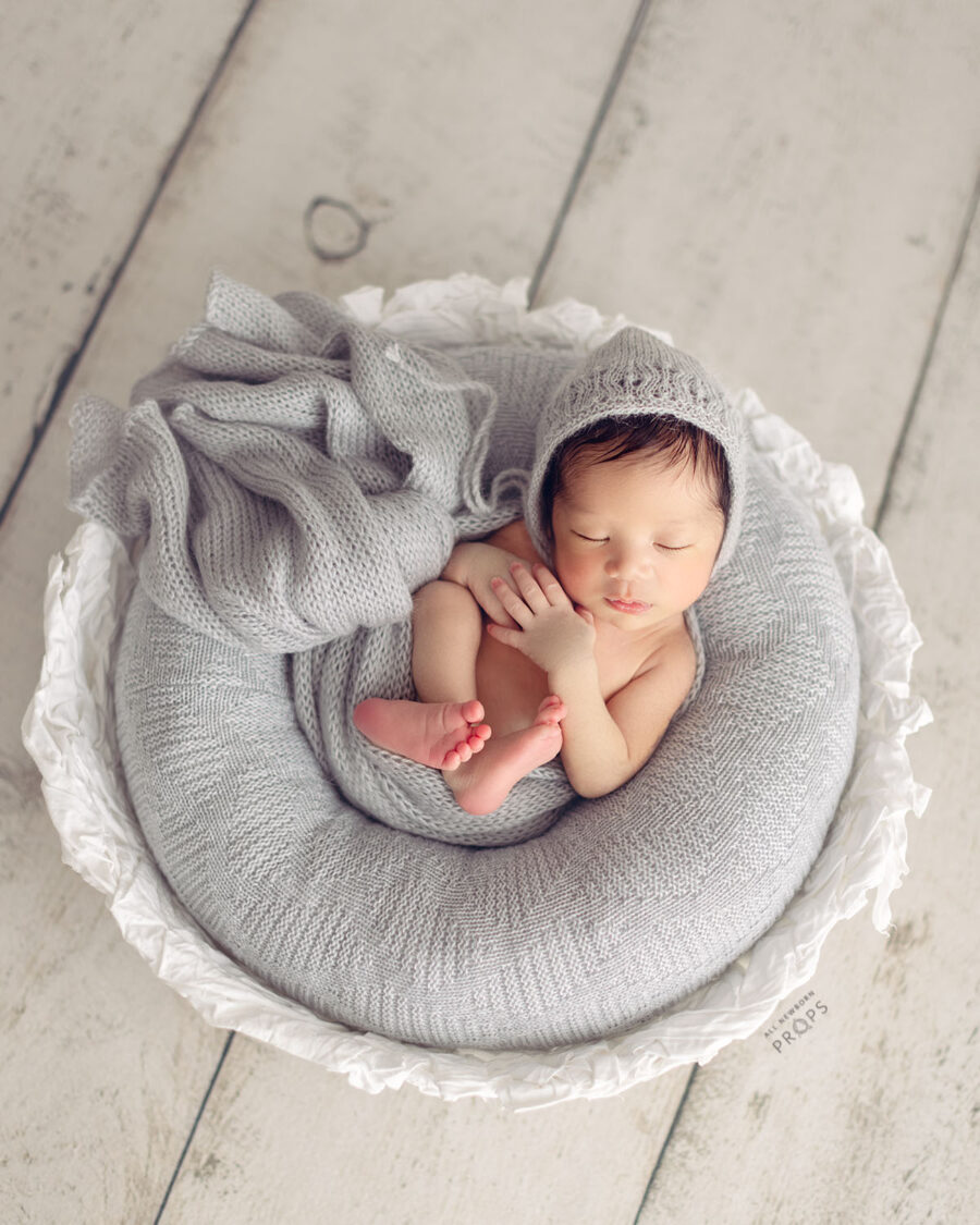 posing-pillow-newborn-photography-props-set-boy-wrap-hat-neutral-grey-europe