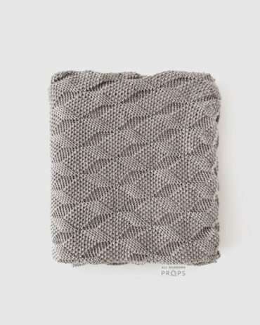 textured-baby-wraps-for-pictures-boy-knitted-props-rocket-metallic-grey-neutral-europe