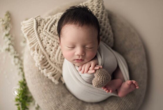 baby-posing-tools-newborn-pillow-doughnut-photography-props-europe