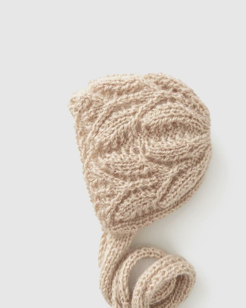 newborn-bonnet-photo-props-boy-natural-vintage-knitted-sand-europe