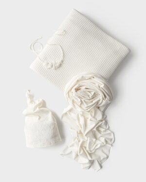 baby-photography-accessories-set-boy-girl-posing-fabric-wrap-sleepy-hat-headband-ivory-europe