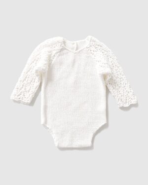 newborn-baby-girl-photography-outfit-onesie-minimal-lace-knitted-white-europe