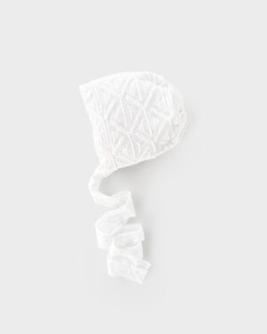 baby-hat-for-newborn-photo-boy-vintage-organic-minimal-white-europe