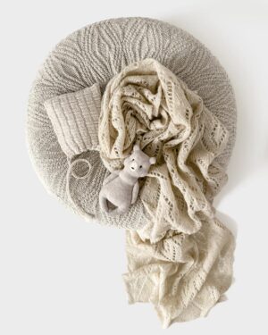 earth-tone-newborn-photography-prop-set-boy-poser-wrap-hat-softie-neutral-europe