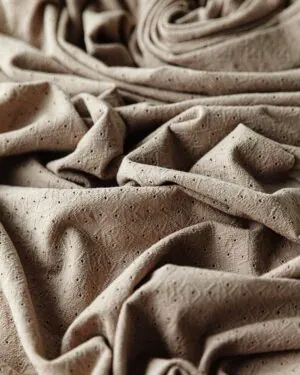 newborn-photography-wrap-prop-boy-knitted-stretchy-fabric-alix-latte-europe