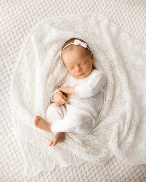Newborn Photography Prop Bundle – Whispered Cream